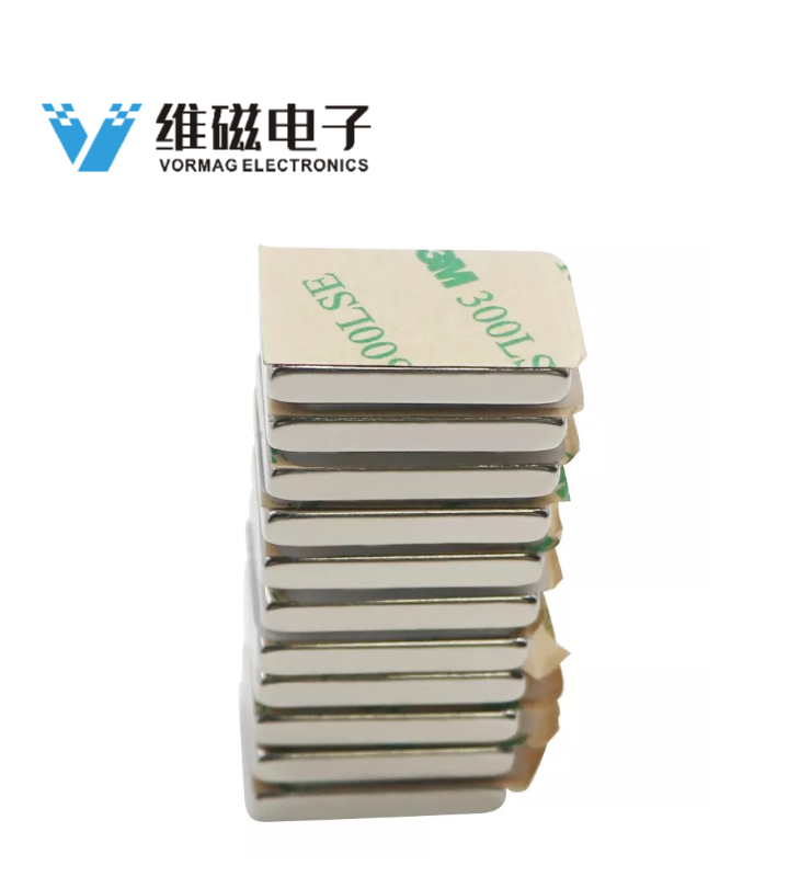 N52 Nickel Coated Permanent Magnet With 3M Adhesive